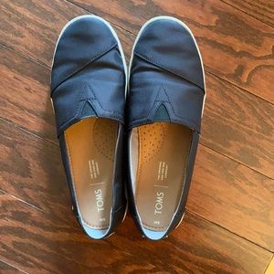 Toms Women’s slip on